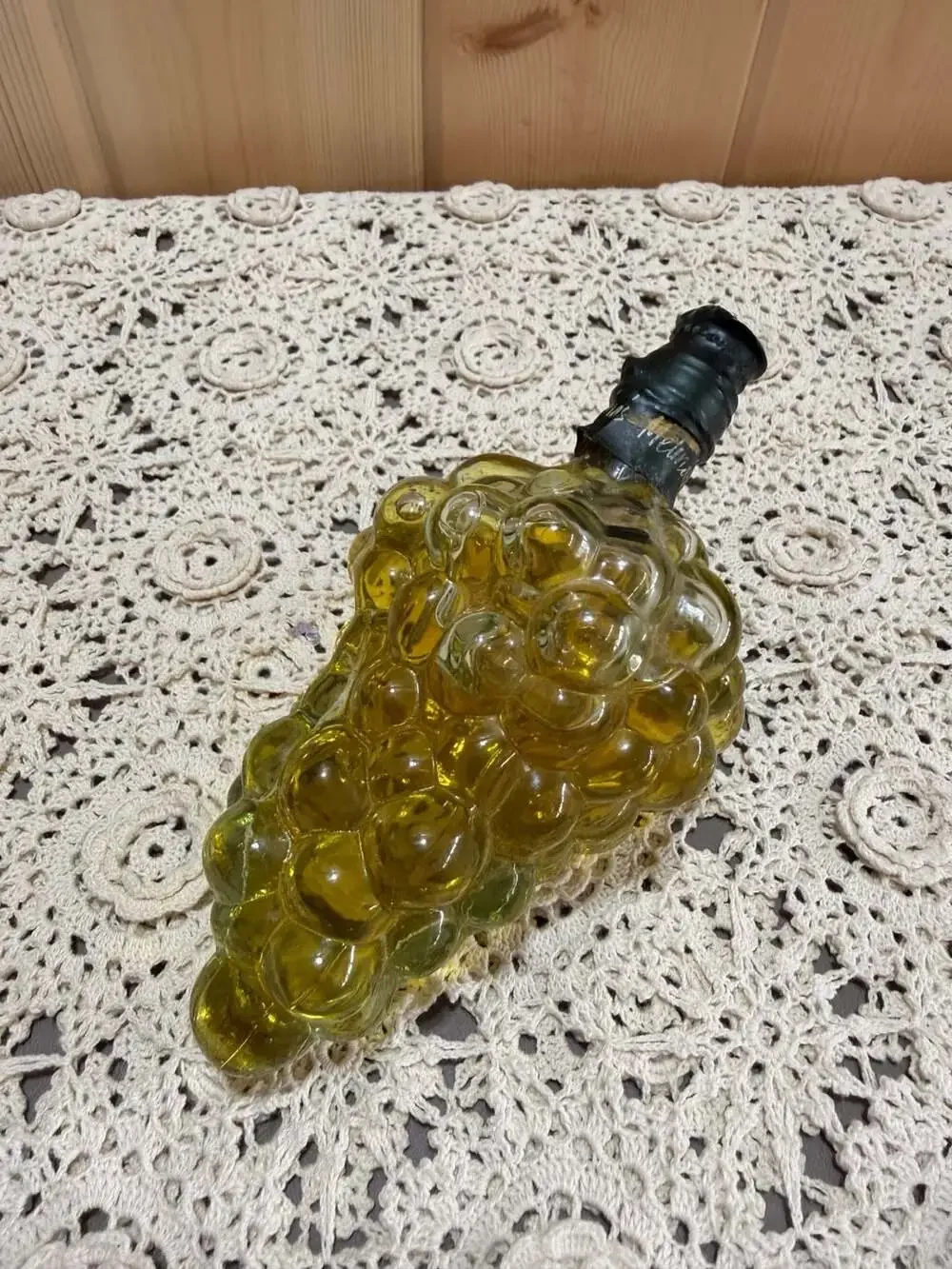 Vintage Italian Olive Oil Glass Grape Cluster Decanter Cork Bottle Sealed Decor